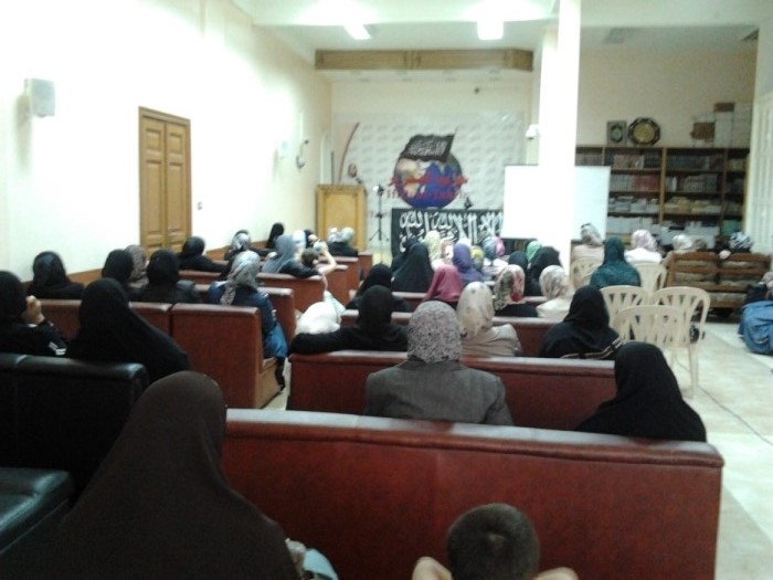 http://www.muslimworld.today/info/images_topics/Image/wilayat/libanon/2013/08/Nadwa21Ramadan/2013-07-30%2013.22.08.jpg
