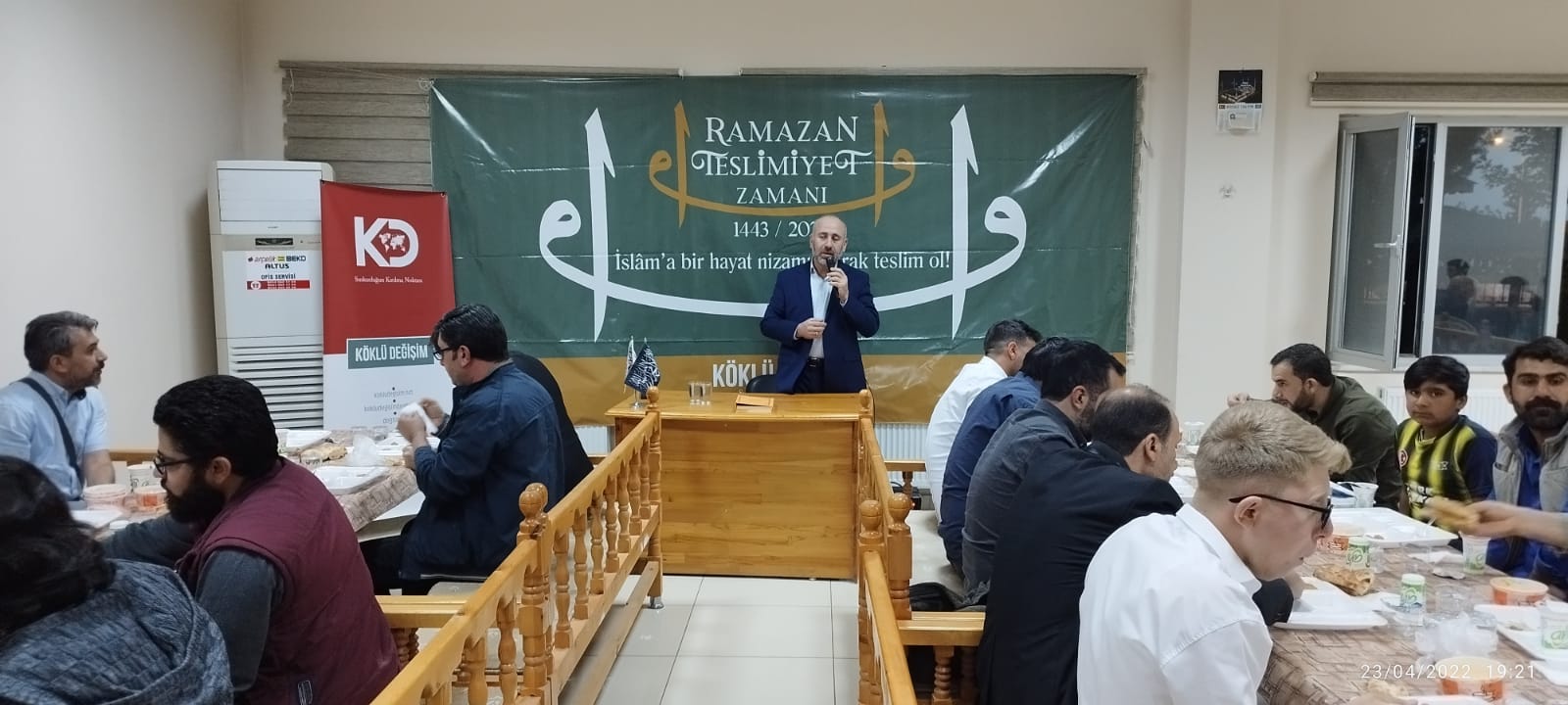 Click to enlarge image Urfa_Siverek_TR_Iftarlar_26.04.2022_Pics_1.jpg